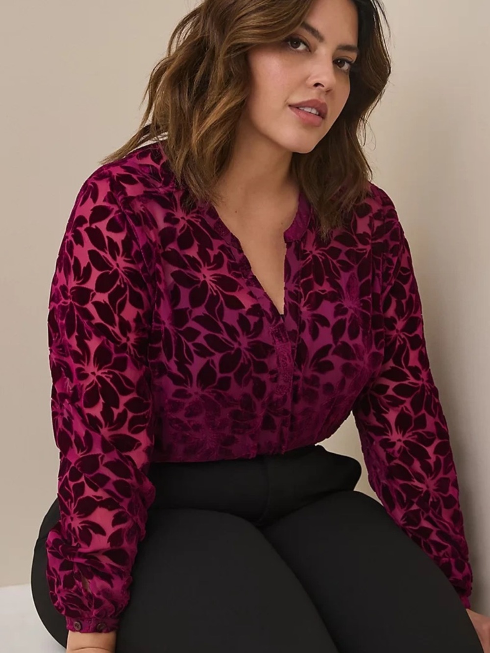 Torrid Plum Floral Velvet Burnout Long Sleeve V-Neck Blouse Pullover Size 18-20